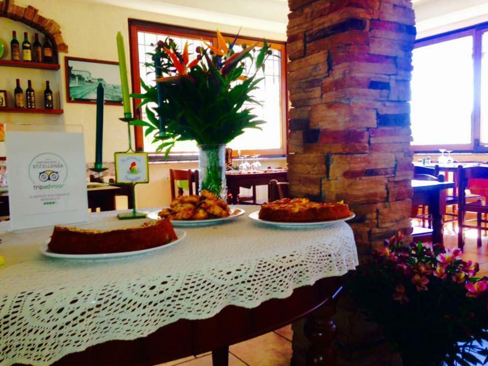 Albergo Ristorante Bergallo Tovo San Giacomo Dış mekan fotoğraf